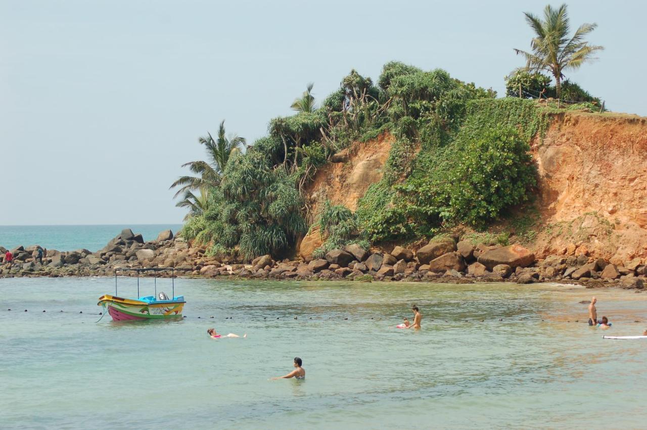 Sri Lanka Surf Villa Domus Graziella Ахангама Екстериор снимка