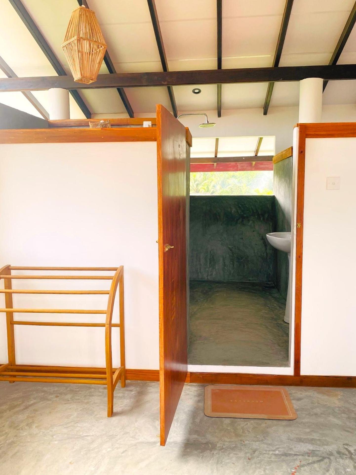 Sri Lanka Surf Villa Domus Graziella Ахангама Екстериор снимка
