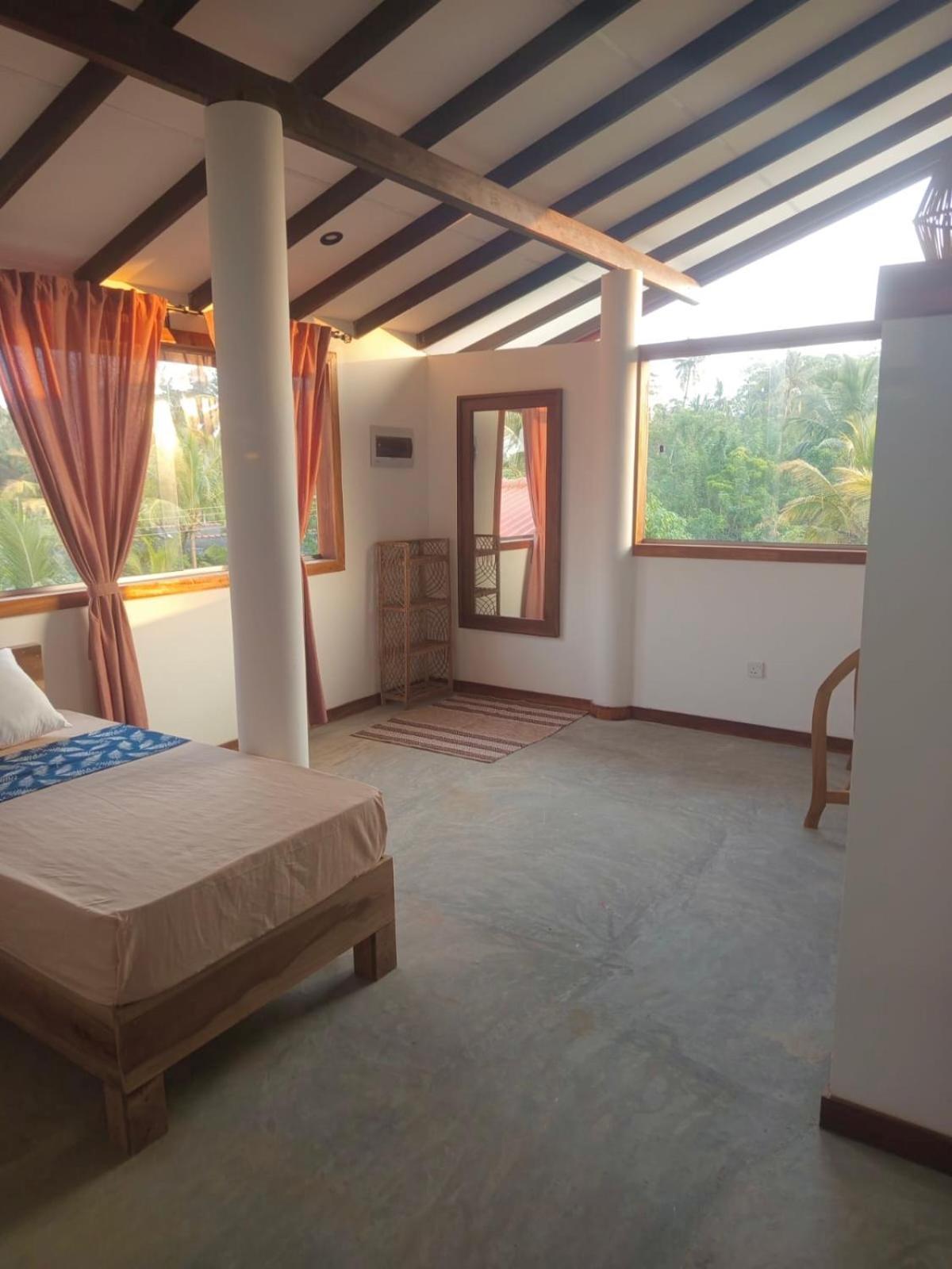Sri Lanka Surf Villa Domus Graziella Ахангама Екстериор снимка